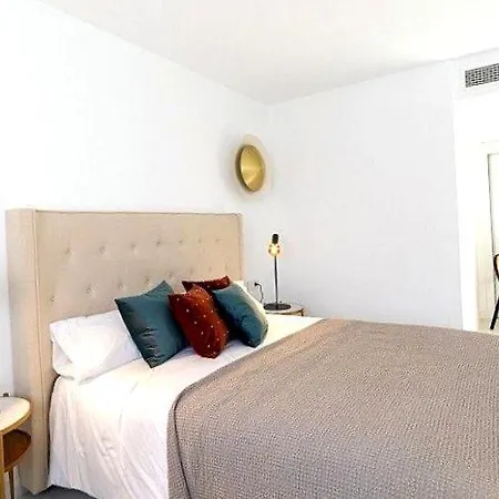 Turbulent Nomads Hotel